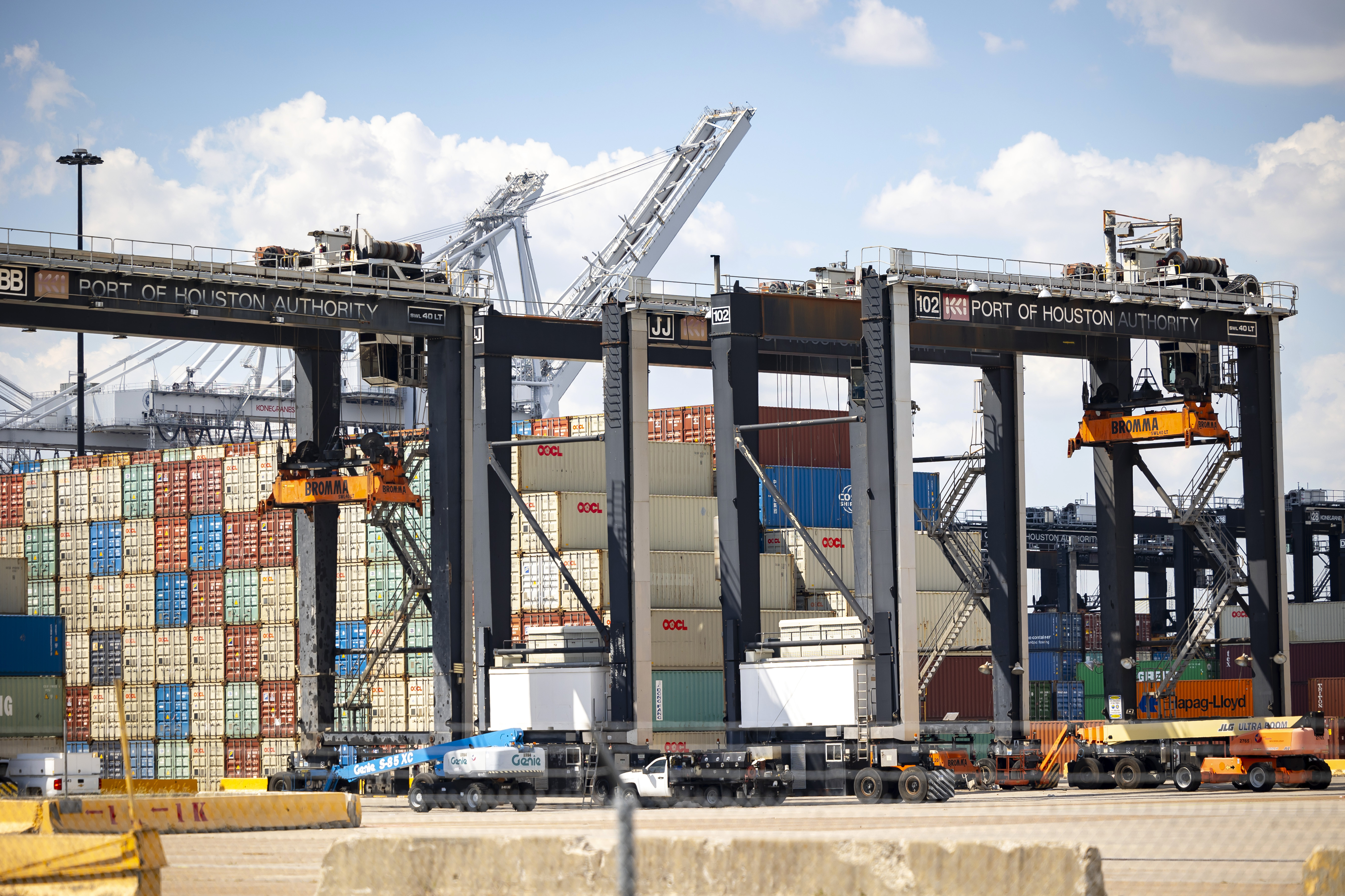Work is completely stopped at the Barbours Cut Container Terminal during the first day of a dockworkers strike on Tuesday, Oct. 1, 2024, in Houston.<br />(Annie Mulligan / AP Photo)