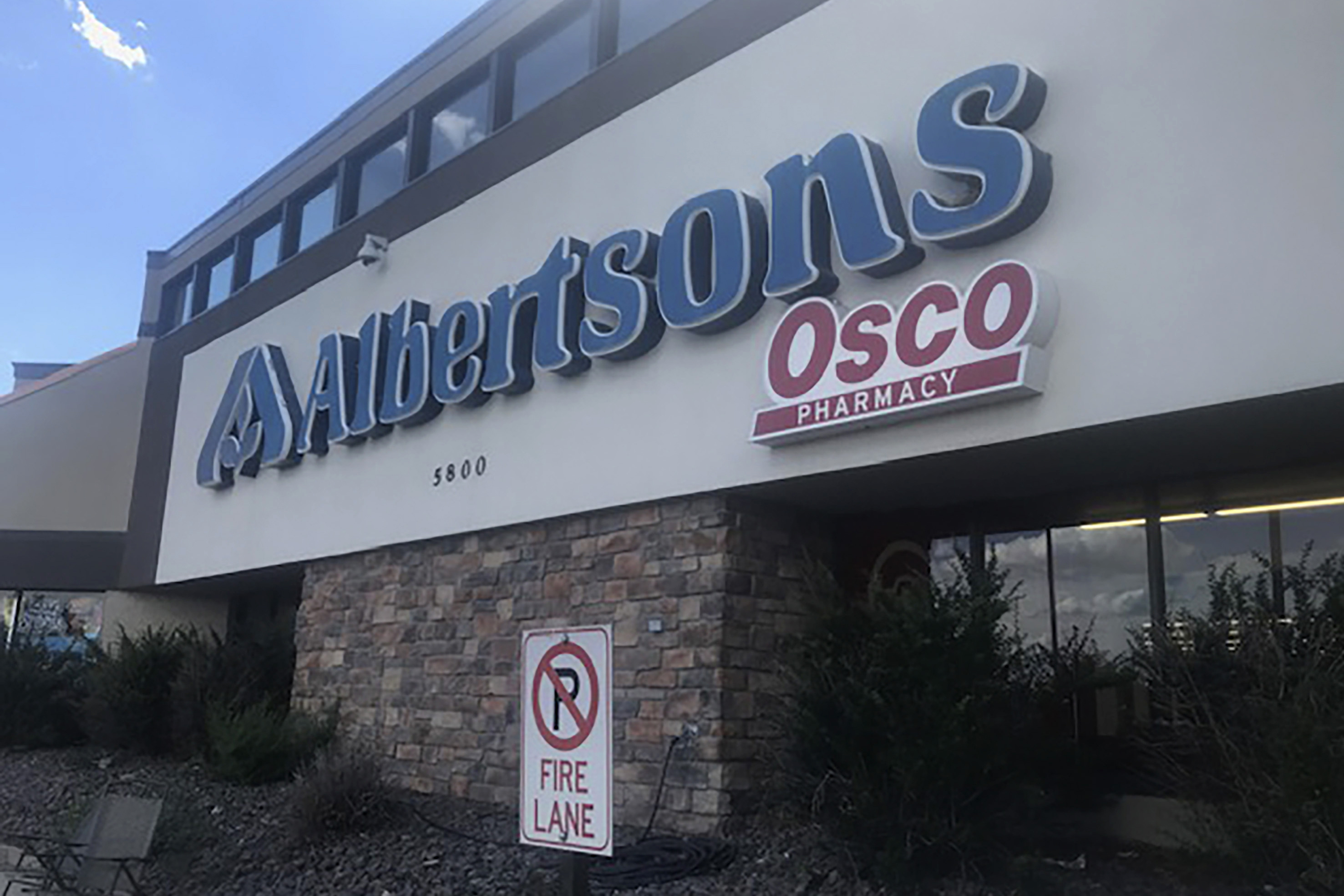 The entrance to an Albertson&#039;s grocery store is shown on Aug. 24, 2024, in Cheyenne, Wyo.<br />(David Zalubowski / AP Photo)