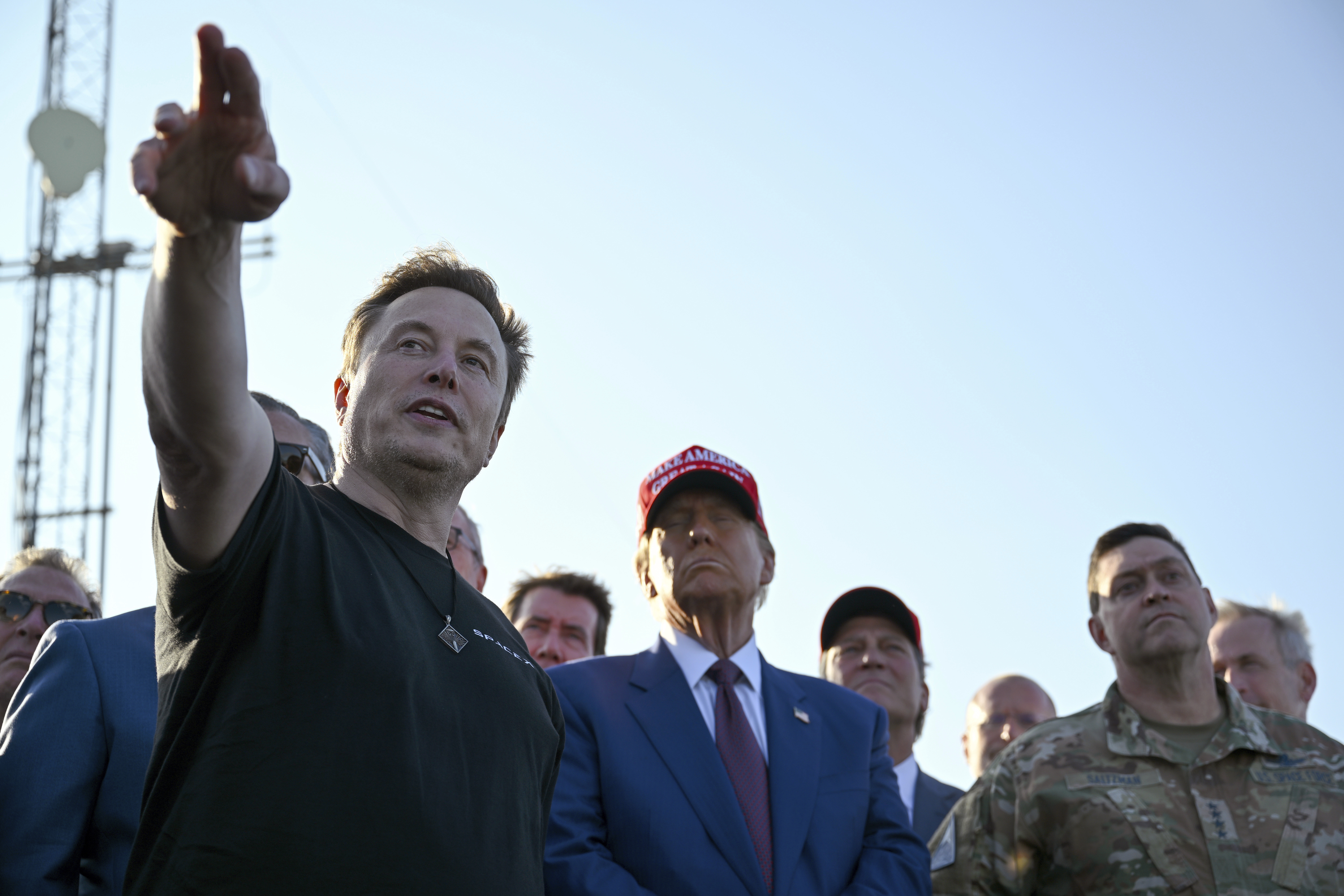 Elon Musk talks with Donald Trump before the launch of the sixth test flight of the SpaceX Starship rocket Tuesday, Nov. 19, 2024 in Boca Chica, Texas.<br />(Brandon Bell / AP Photo)