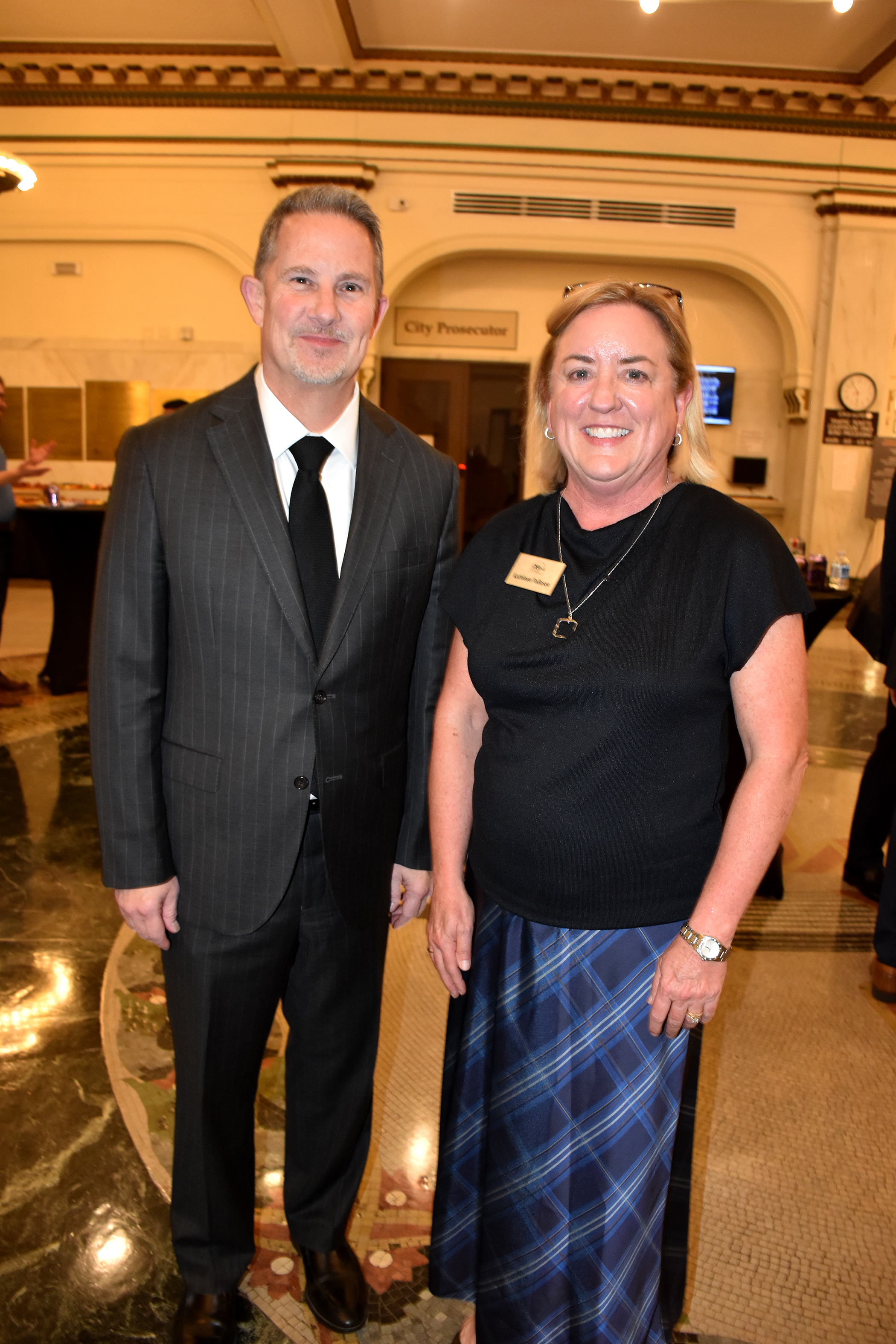 Chief Justice Jeffrey J. Funke and OBA President Kathleen S. Pallesen.<br />(Carla Chance / The Daily Record)