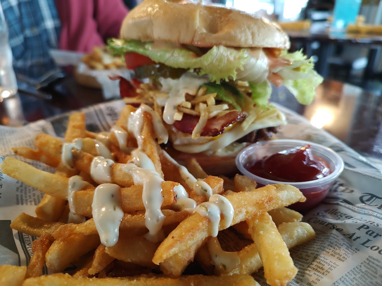 What could have been a solid burger had too much sauce going on. Made for surferdudes who like getting wet.<br />(Austin Petak / The Daily Record)
