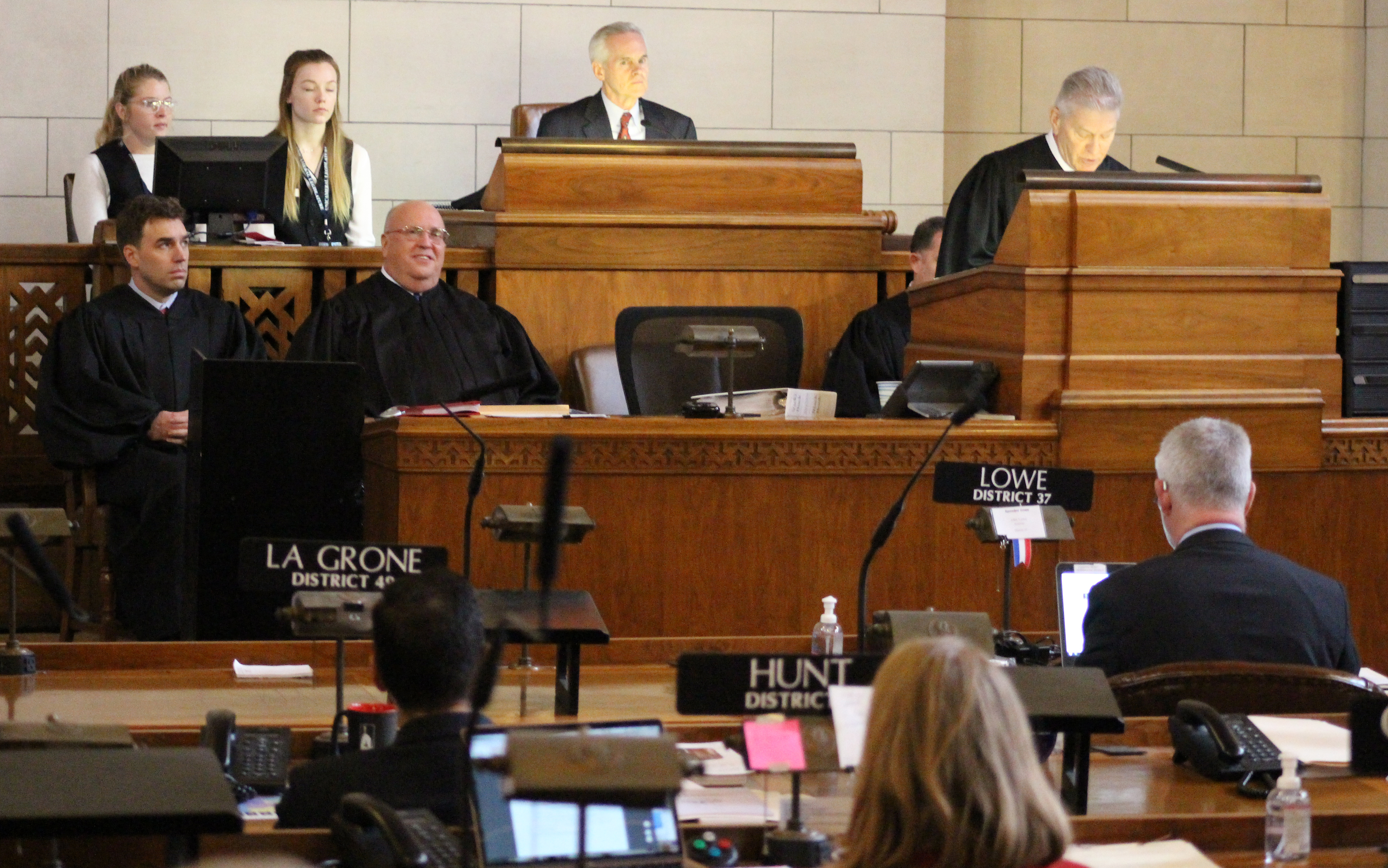 Nebraska Supreme Court Chief Justice Michael Heavican delivers the State of the Judiciary address to lawmakers at the Nebraska Legislature on Wednesday, Jan. 22, 2020. (Photo by Scott Stewart)