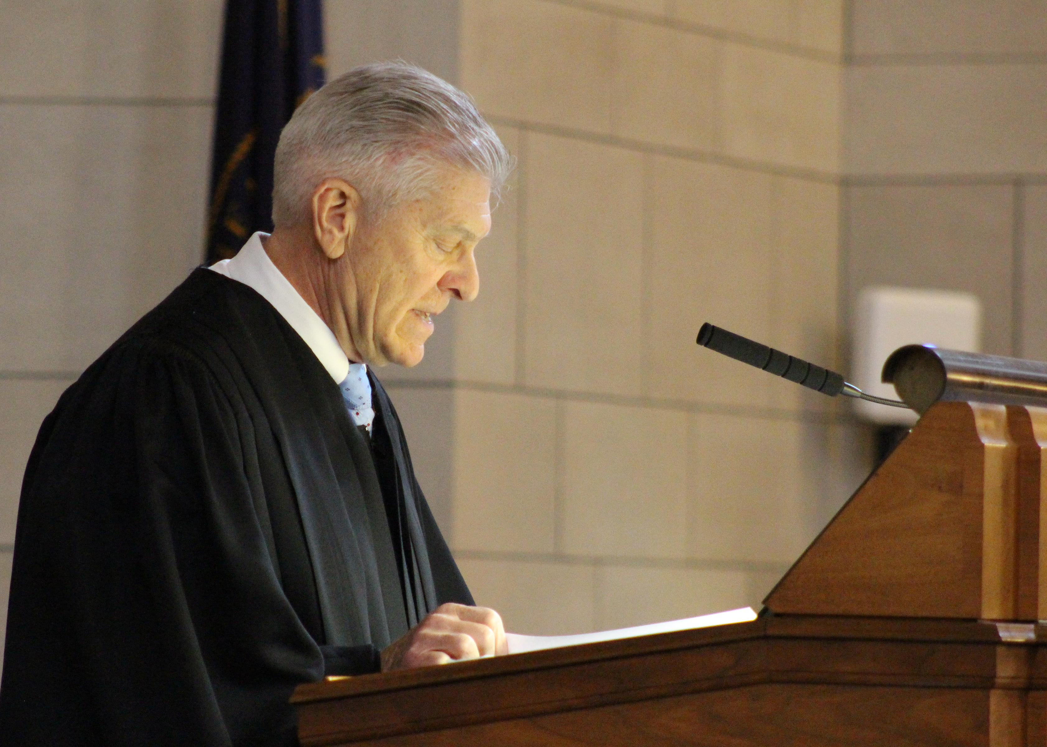 Nebraska Supreme Court Chief Justice Michael Heavican delivers the State of the Judiciary address to lawmakers at the Nebraska Legislature on Wednesday, Jan. 22, 2020. (Photo by Scott Stewart)