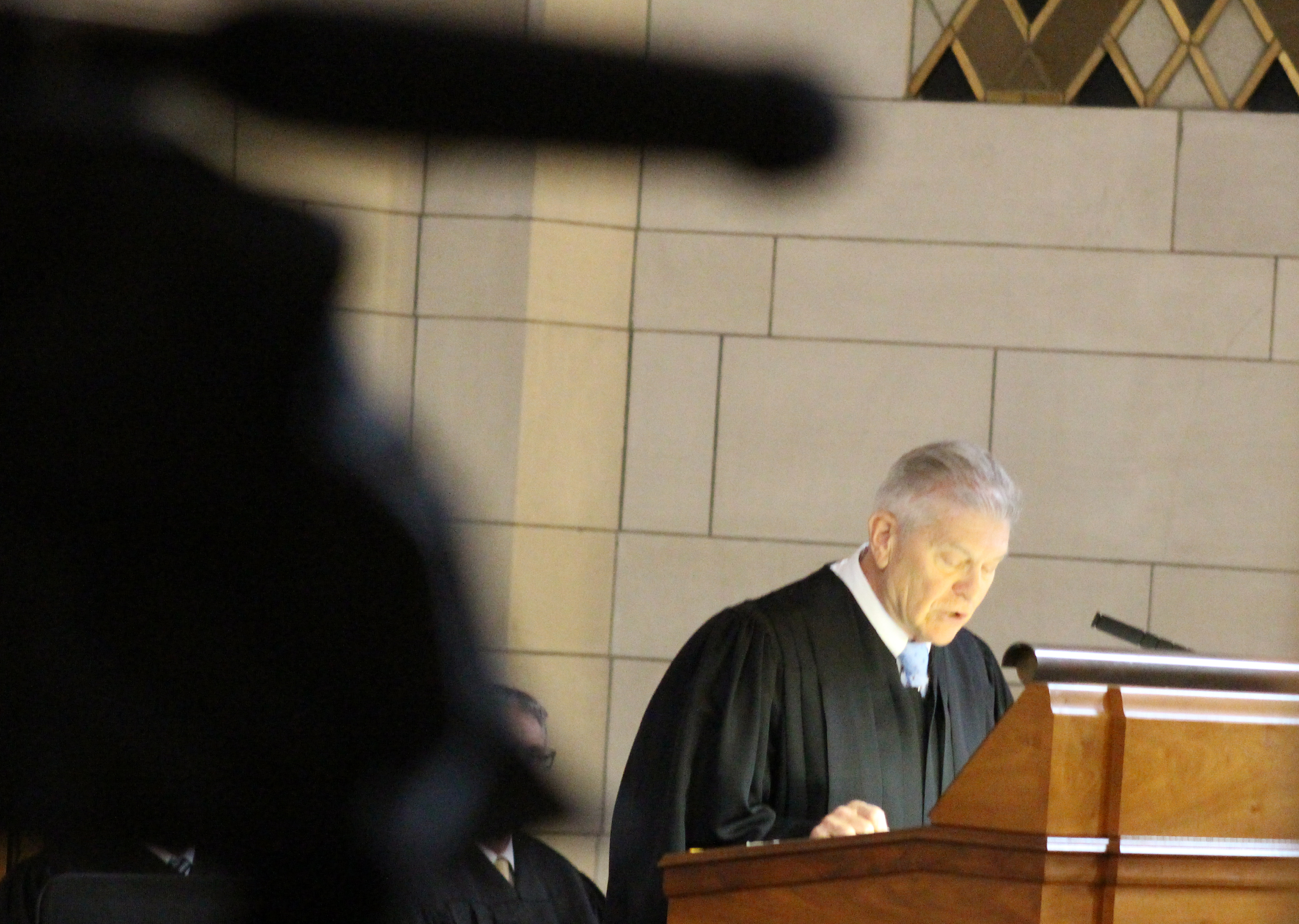 Nebraska Supreme Court Chief Justice Michael Heavican delivers the State of the Judiciary address to lawmakers at the Nebraska Legislature on Wednesday, Jan. 22, 2020. (Photo by Scott Stewart)