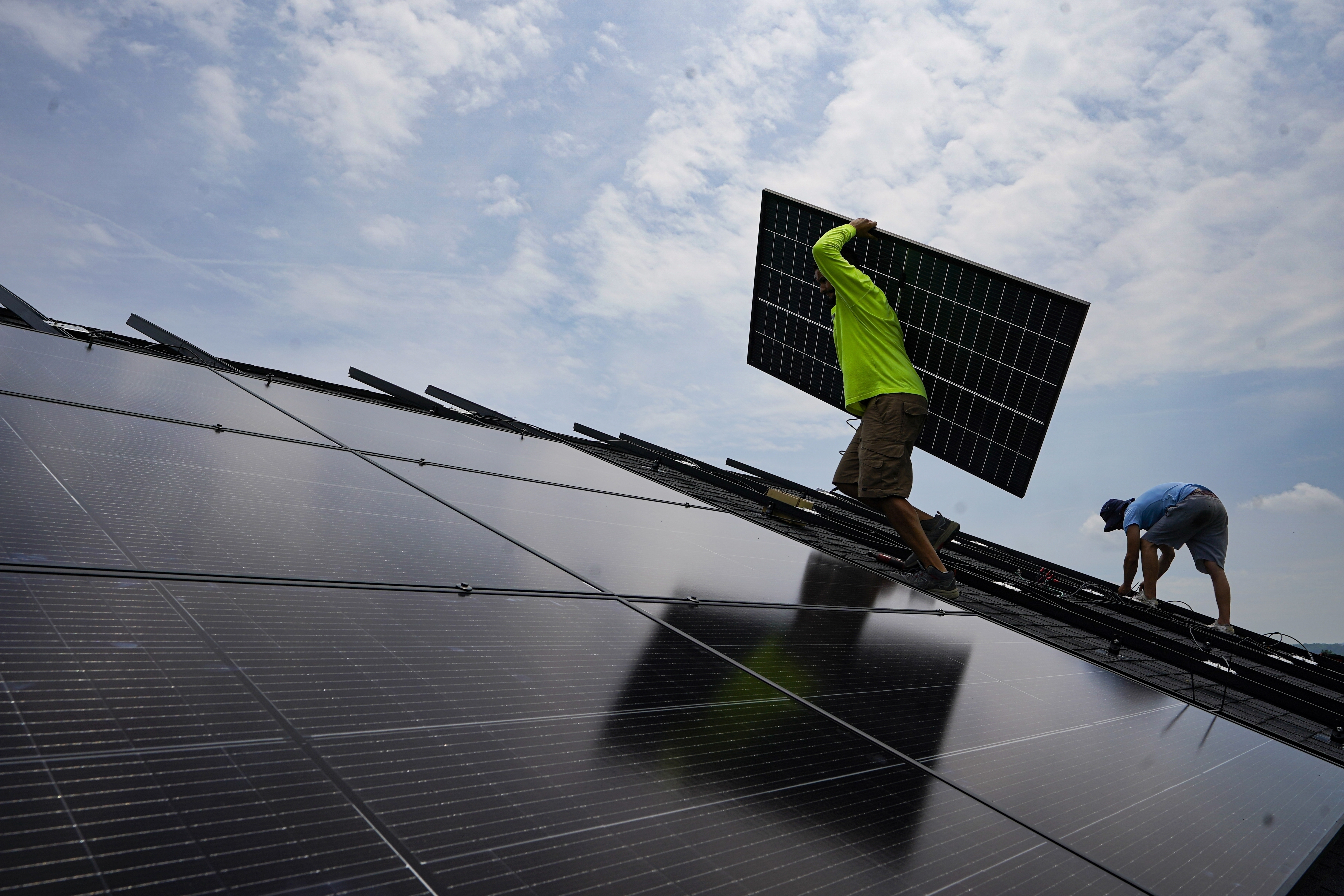 Federal tax credits for homeowners who install solar panels will now expire at the end of 2025.<br />(Michael Conroy / AP Photo)