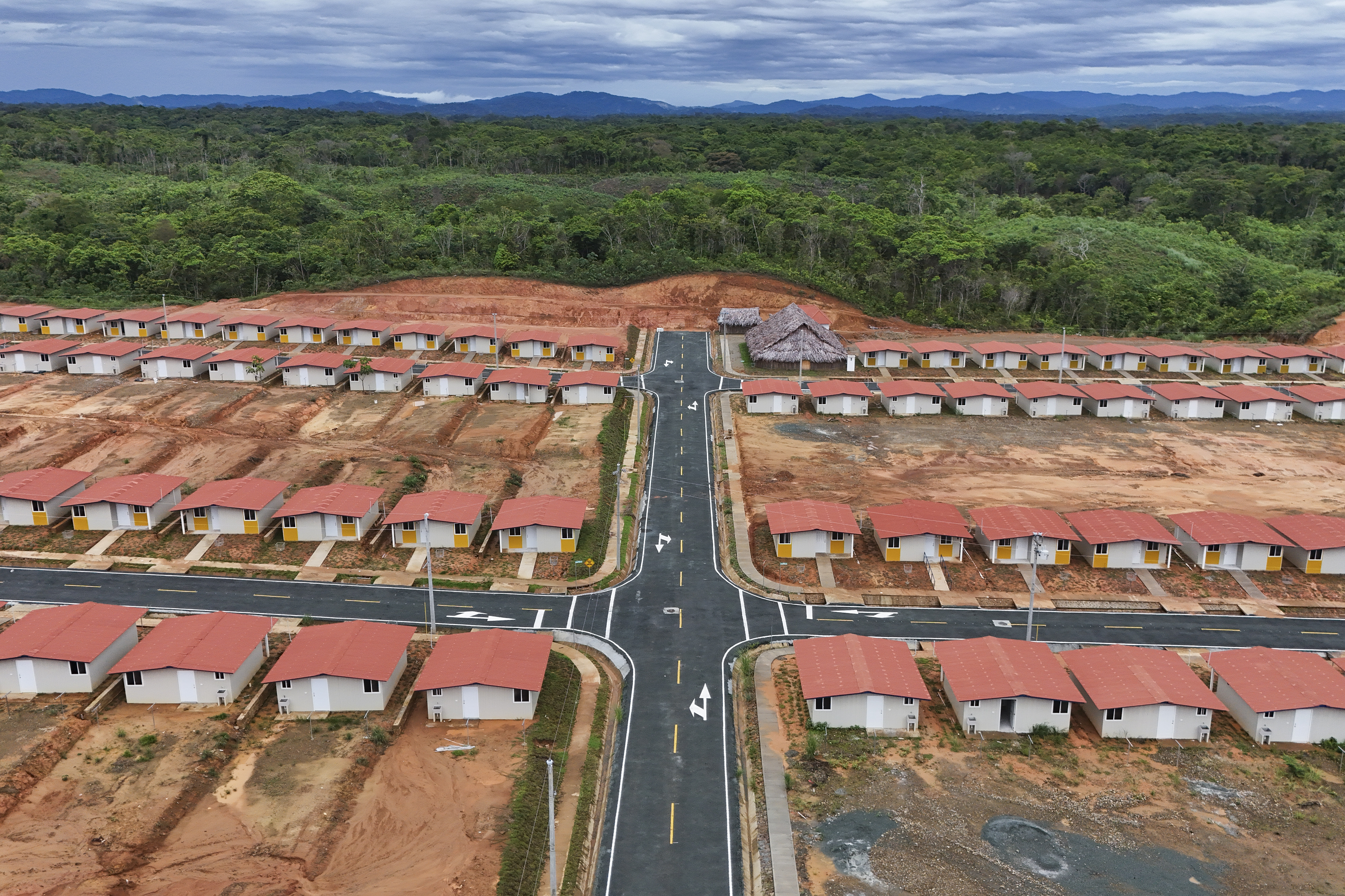 New homes stand in Nuevo Carti on Panama’s Caribbean coast.<br />(Matías Delacroix / AP Photo)