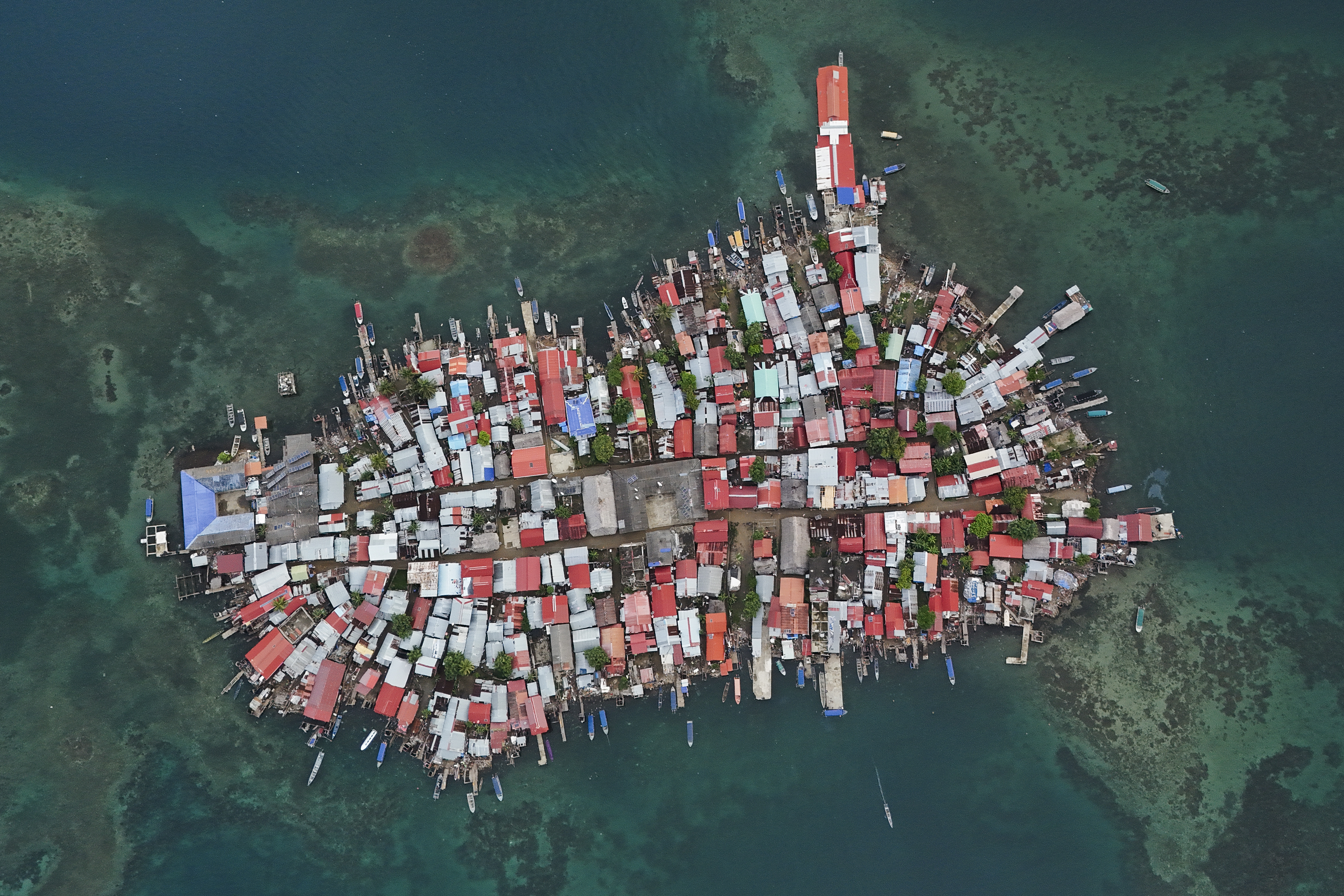 Buildings cover Gardi Sugdub Island, part of San Blas archipelago off Panama’s Caribbean coast, Saturday, May 25, 2024<br />(Matías Delacroix / AP Photo)
