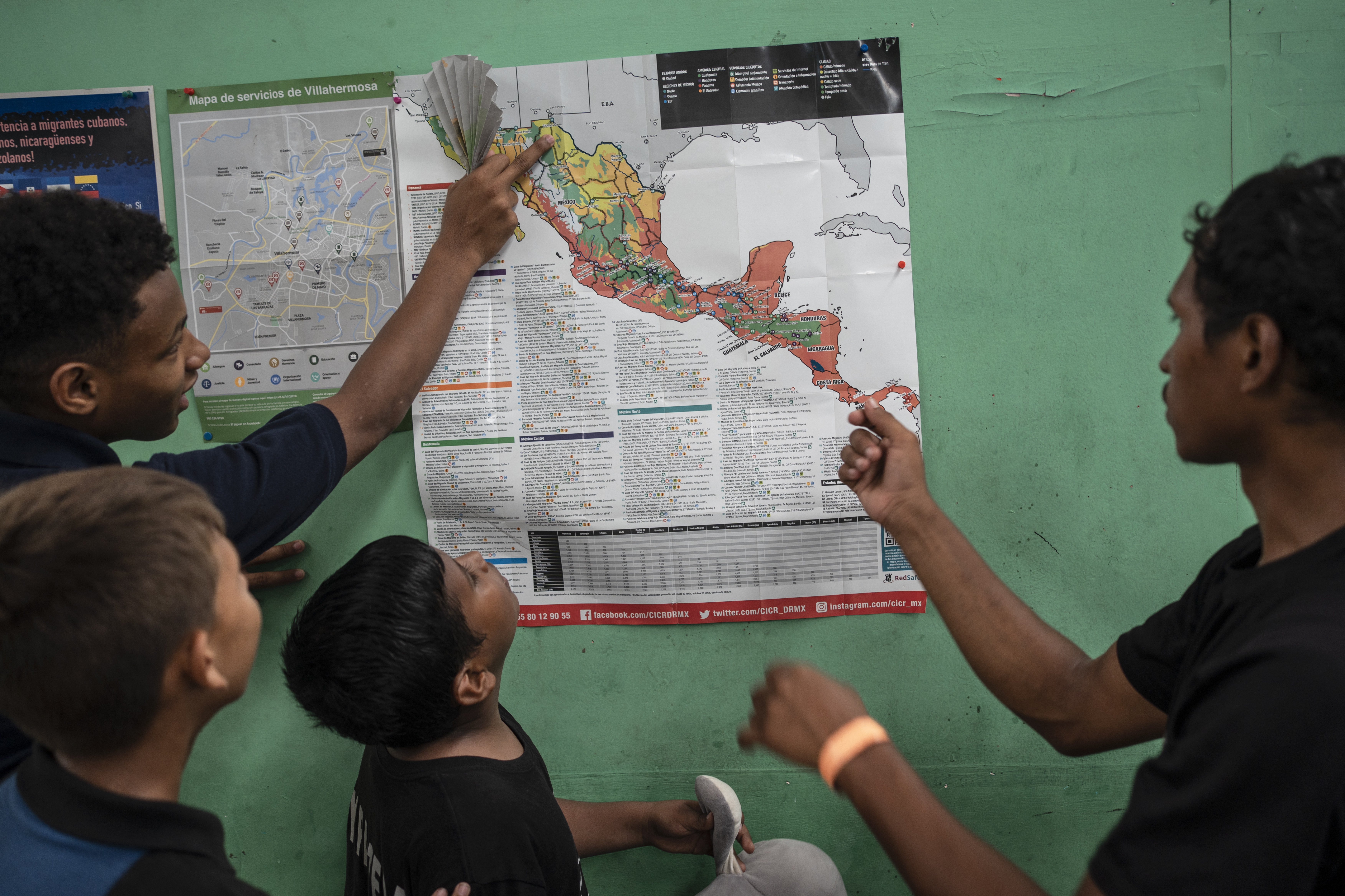 Teenager migrants look at a map of Mexico at the Peace Oasis of the Holy Spirit Amparito shelter in Villahermosa, Mexico, on Friday, June 7, 2024. After the head of Mexico&#039;s immigration agency ordered a halt to deportations in December, migrants have been left in limbo as authorities round up migrants across the country and dump them in the southern Mexican cities of Villahermosa and Tapachula.<br />(Felix Marquez / AP Photo)