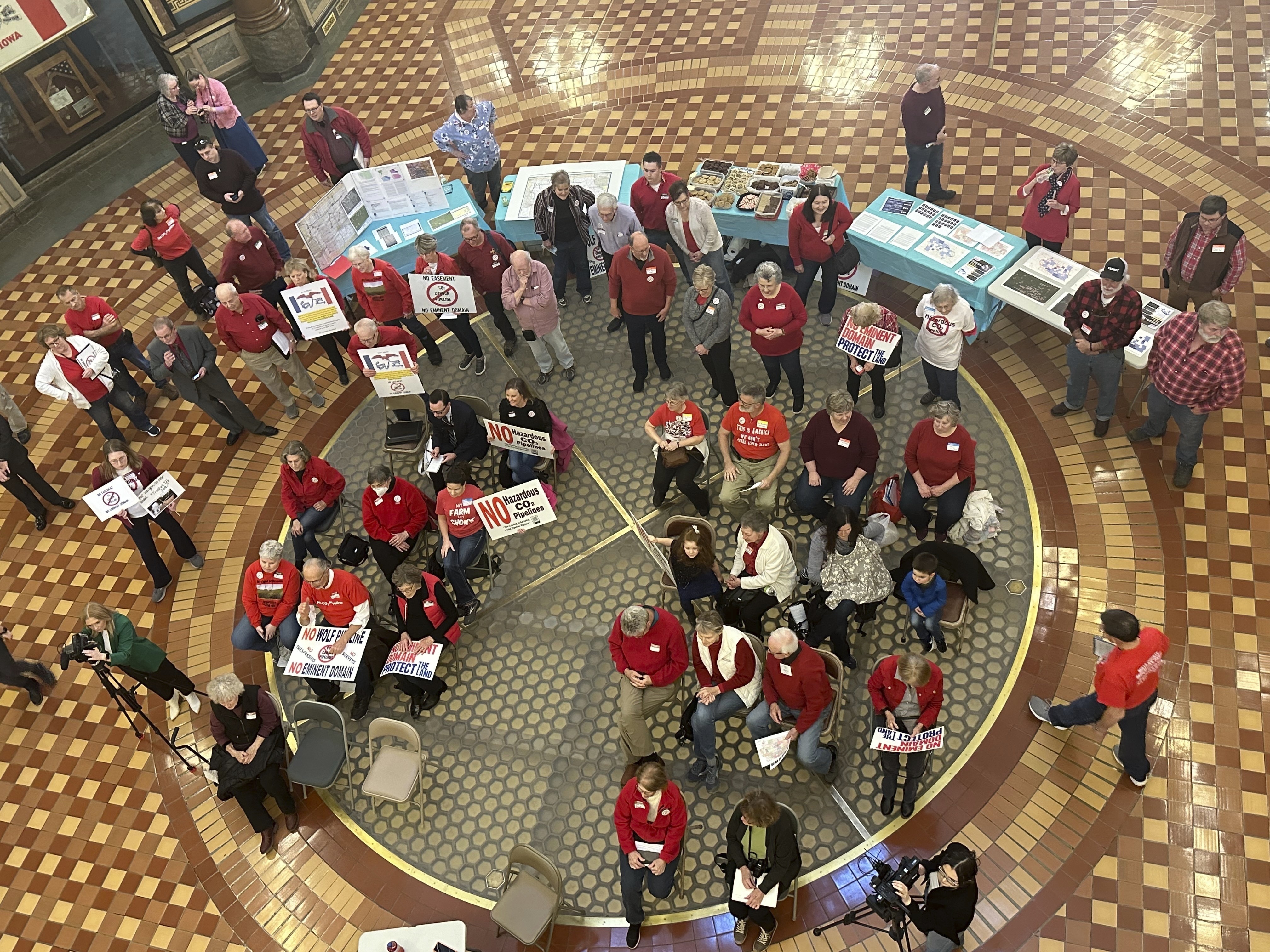 Opponents of Summit Carbon Solutions&#039; proposed carbon dioxide pipeline gather at the state Capitol in Des Moines, Iowa, on Feb. 8, 2024. The Iowa Utilities Board on Tuesday, June 25, 2024, approved Summit&#039;s application to build its pipeline.<br />(Hannah Fingerhut / AP Photo)