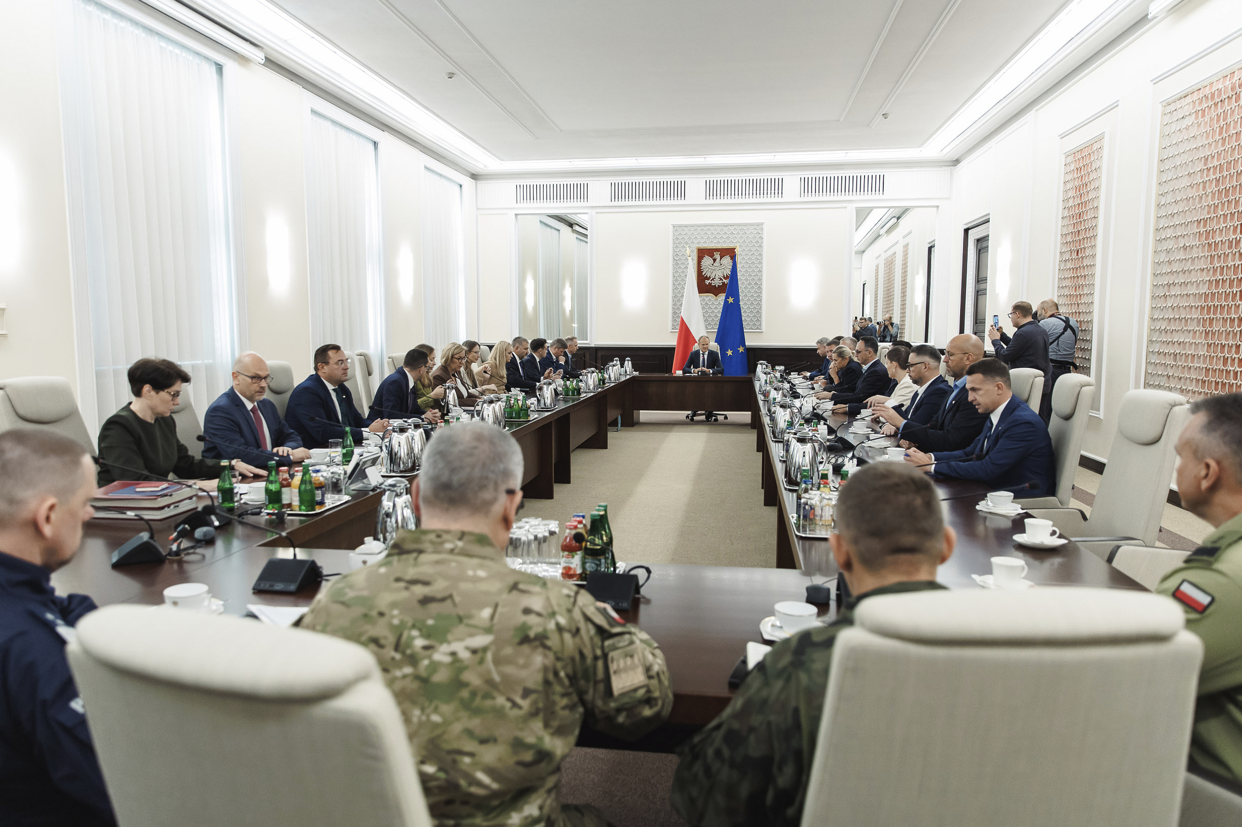 Polish Prime Minister Donald Tusk holds an extraordinary government meeting at the chancellery, with military and emergency services officials, following violations of Polish airspace during a Russian attack, in Warsaw, Poland, Wednesday, Sept. 10, 2025.<br />(Chancellery of the Prime Minister of Poland via AP)