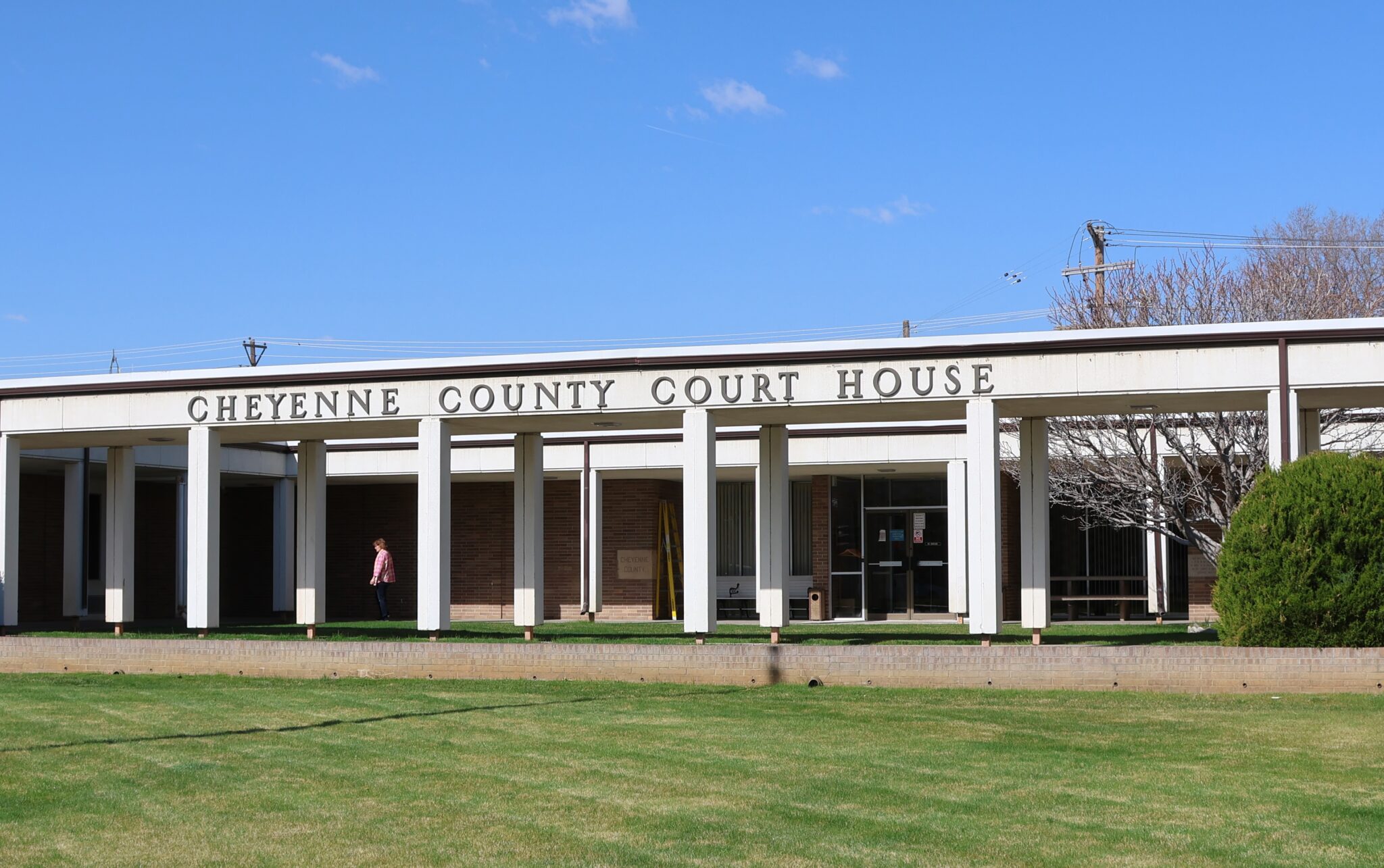 Many of the lawyers who work criminal cases in Cheyenne County come from outside of the county. About a third of Nebraska’s 93 counties have three or fewer active attorneys residing and practicing in them.<br />(Irene North / Flatwater Free Press)
