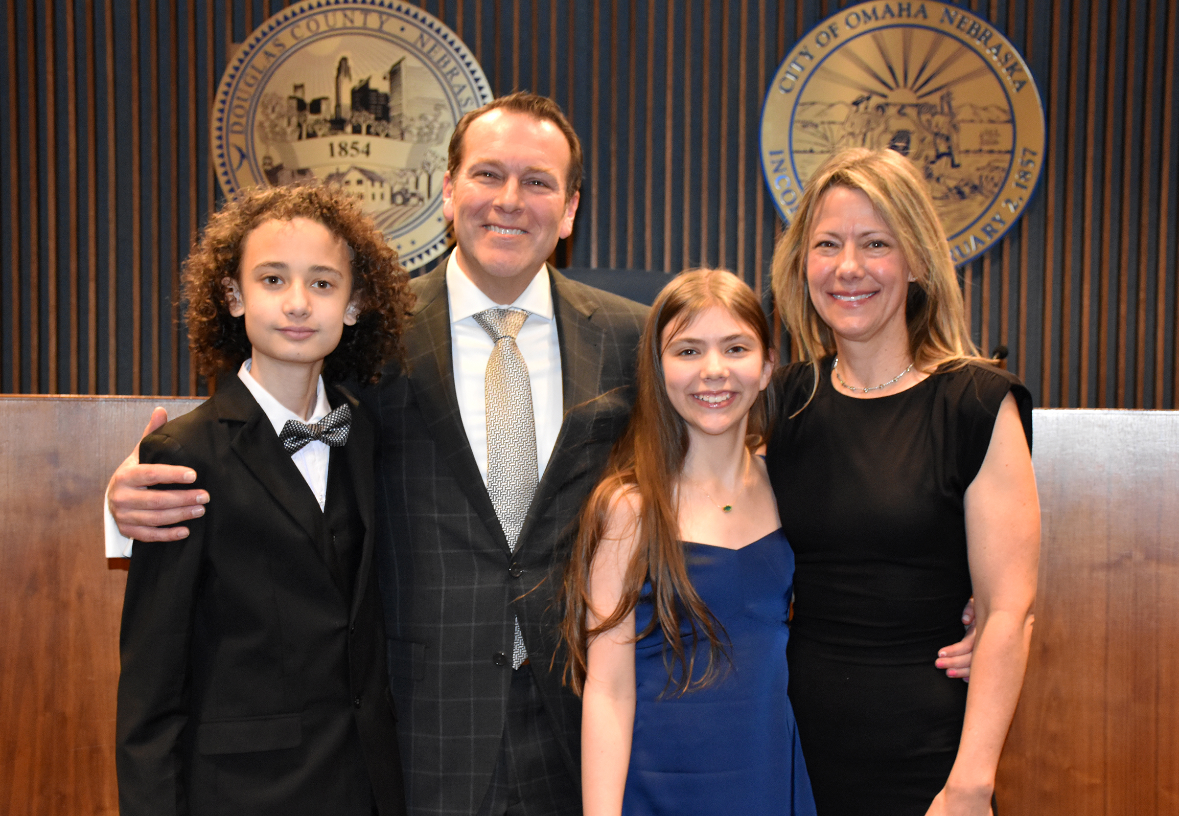 Taking part in the robing ceremony for Hon. Beau G. Finley were his wife, Attorney Jennifer Finley and their children, Jude and Piper.<br />(Carla Chance / The Daily Record)