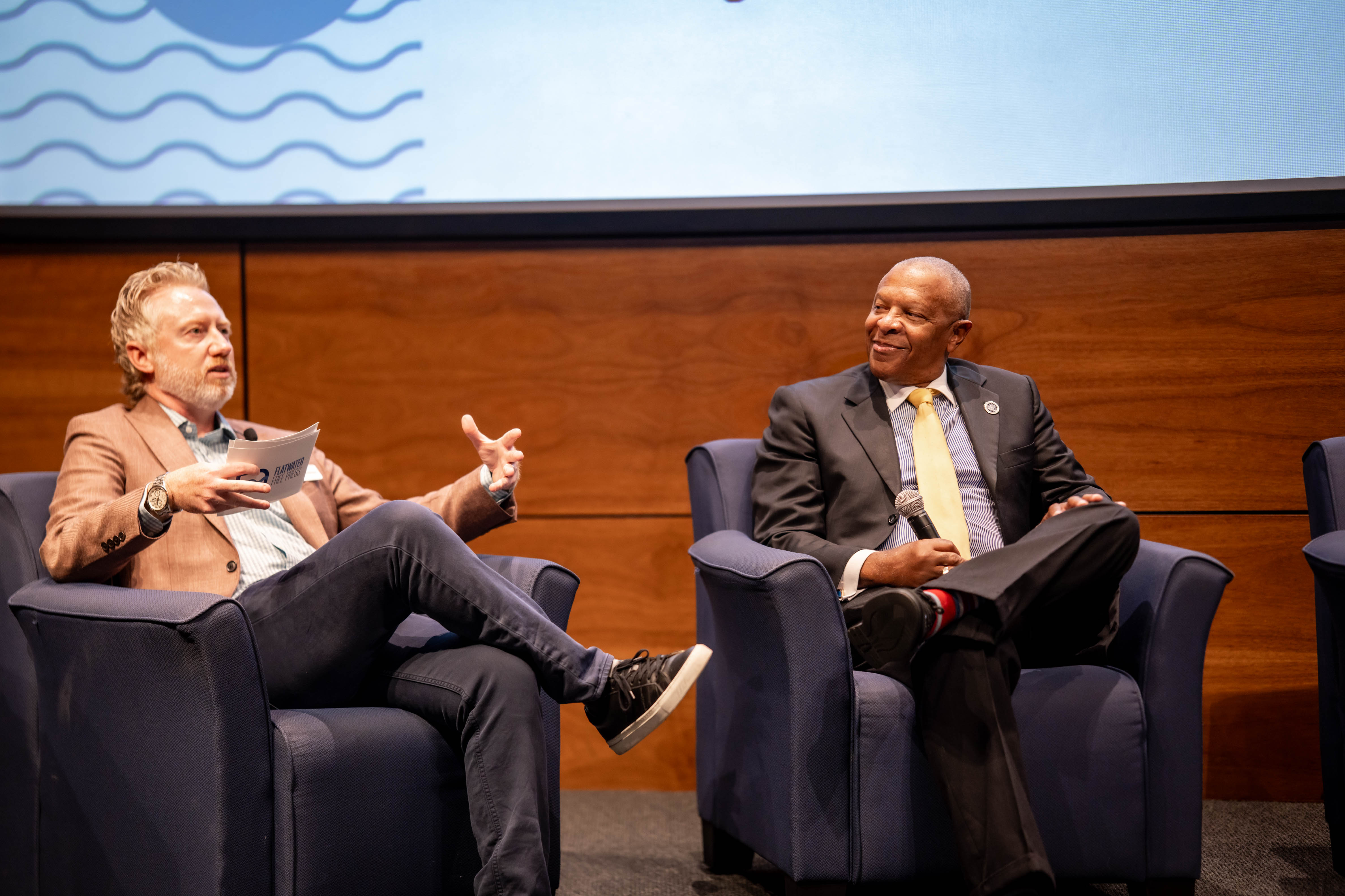 Omaha Mayor John Ewing (right) talks with Flatwater Free Press Editor Matthew Hansen during the third annual Flatwater Free Press Festival Wednesday, Sept. 17, at Creighton University.<br />(Abiola Kosoko / Flatwater Free Press)