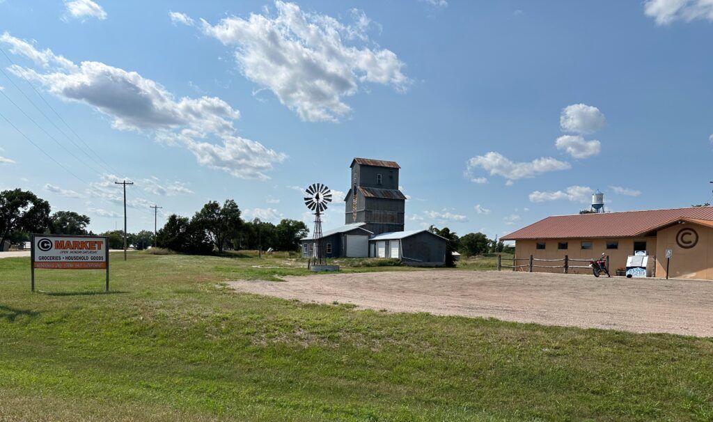 The Circle C Market off U.S. Highway 20 in Cody provides residents with a local option for fresh produce and other groceries.<br />(Heidi Beguin / Flatwater Free Press)