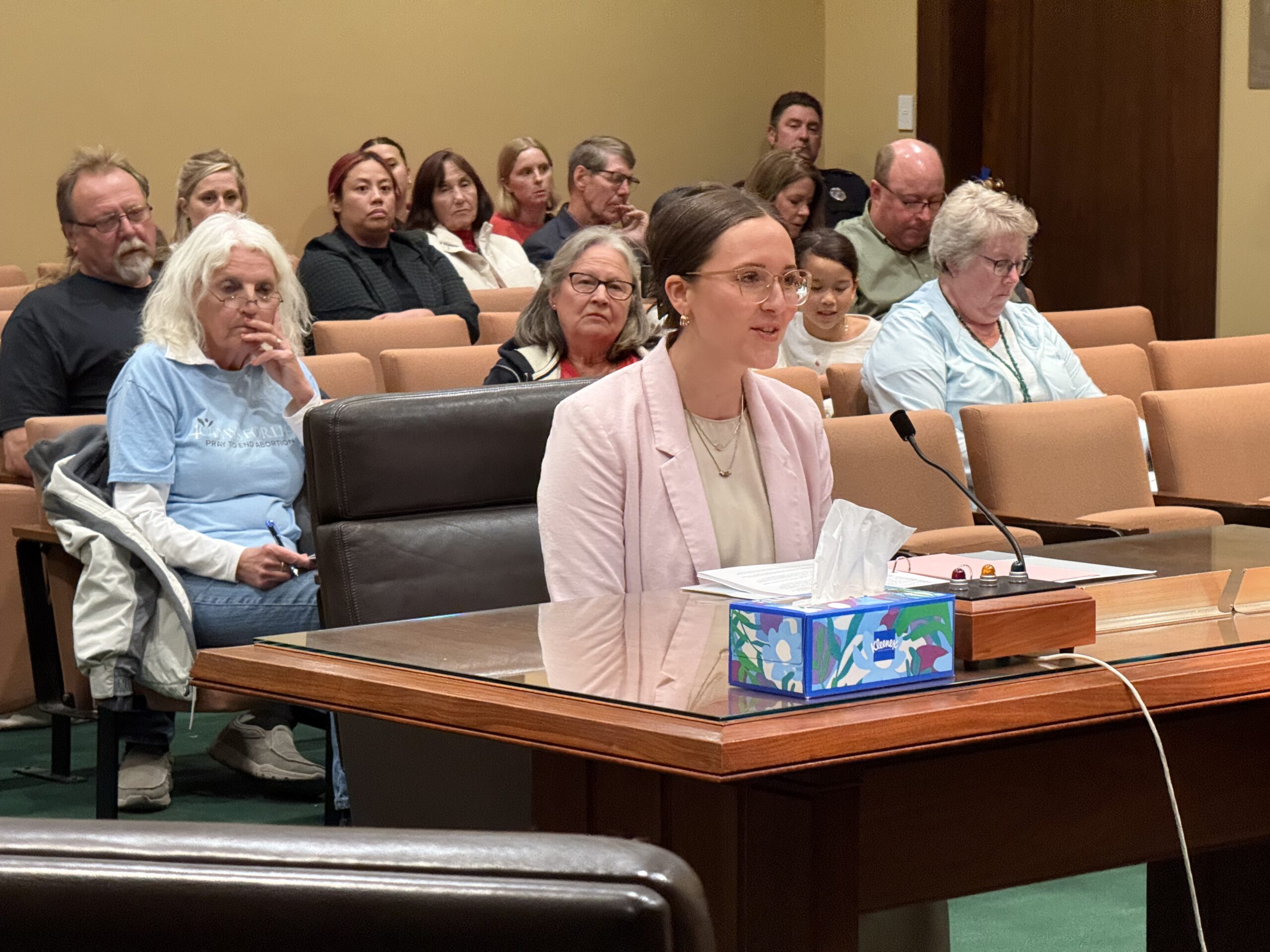 Brenna Grasz, speaking on behalf of Protect Women and Children, argues against Initiative 439, the abortion-rights amendment proposed by Protect Our Rights.<br />(Aaron Sanderford / Nebraska Examiner)
