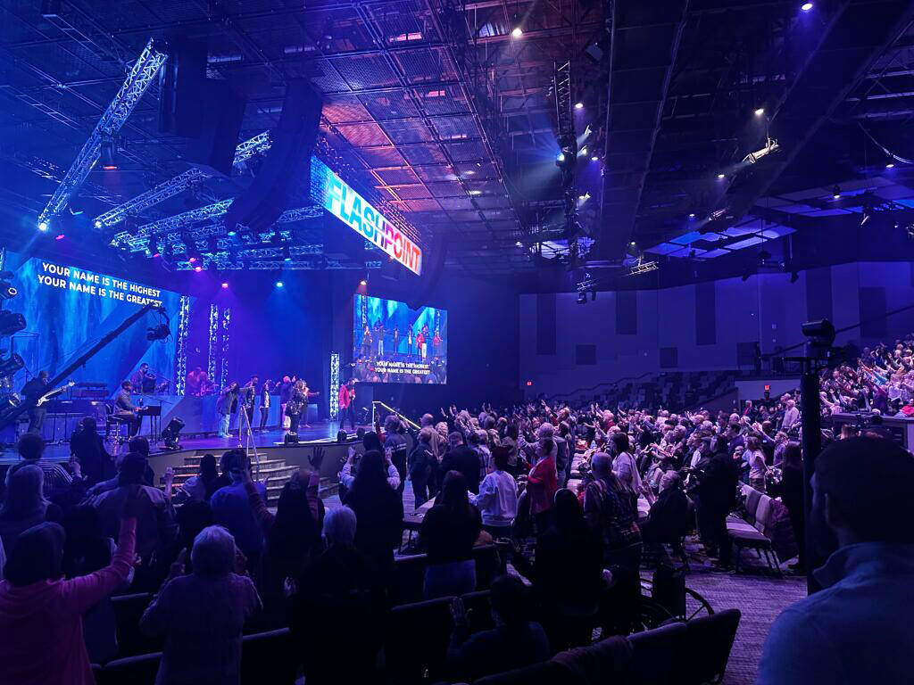 The crowd at Lord of Hosts during a Friday night event called “FlashPoint Next Level.” During the worship service, a panel of pastors expressed their gratitude for President Donald Trump’s second term in office.<br />(Destiny Herbers / Flatwater Free Press)