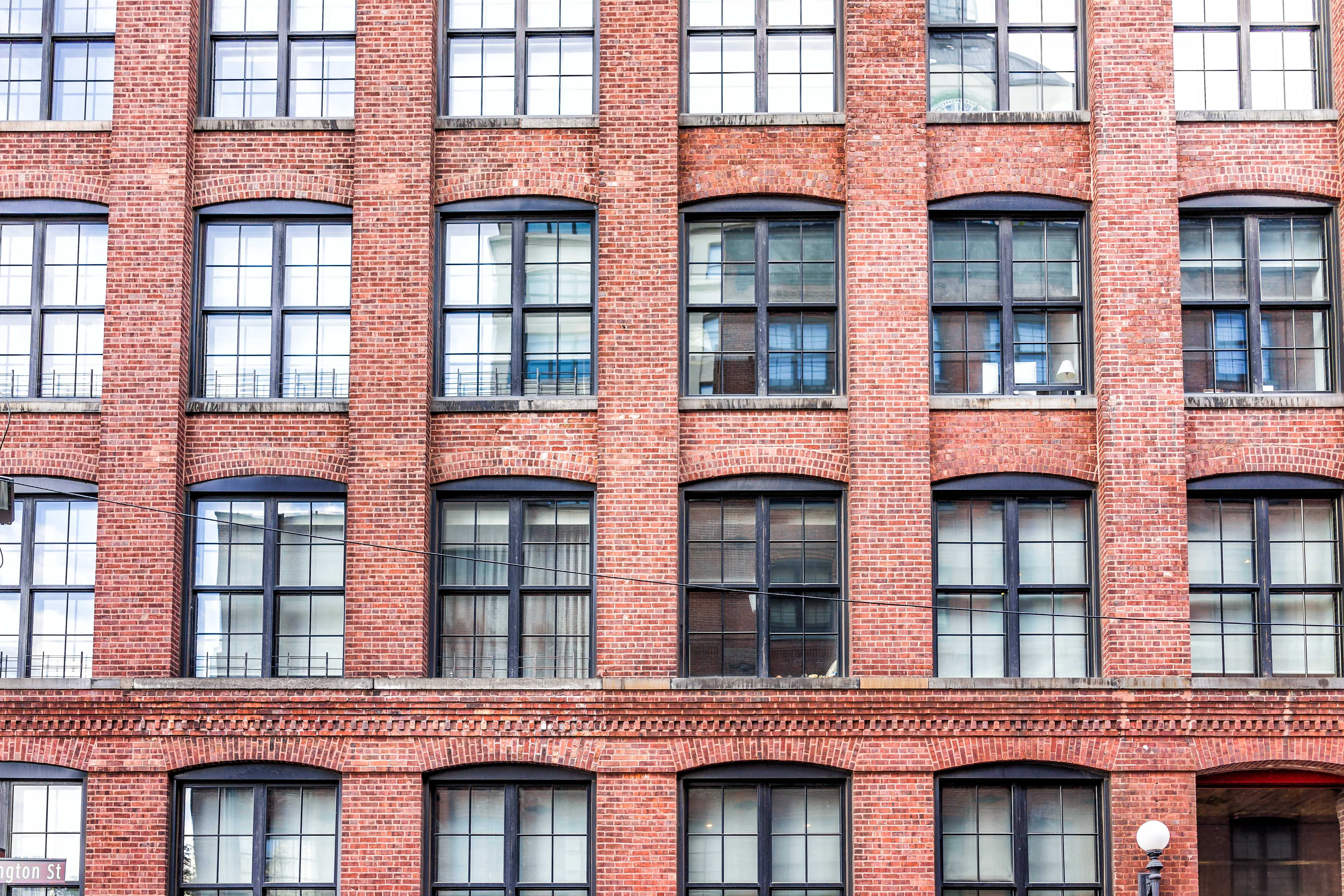 The sponsor of legislation in Nebraska seeking to outlaw most local forms of rent control says he is trying to make sure investors want to build more new apartment buildings.<br />(Shutterstock)