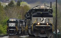 Freight railroads and their unions are facing increasing pressure from business groups and the White House to settle their contract dispute. They face a looming strike deadline on Friday, Sept. 16. (Gene J. Puskar / AP Photo)