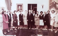 In 1980, President Jimmy Carter met with members of the National Association of Women Judges, many of whom he had appointed to the federal bench. Second and third left of Carter are Justice Ruth Bader Ginsburg, who joined the Court of Appeals for the District of Columbia in 1980, and Mary Murphy Schroeder, appointed to the 9th Circuit Court in 1979. (Courtesy Murphy Schroeder via U.S. Courts)
