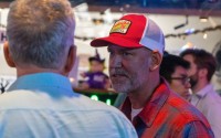 U.S. Senate candidate Dan Osborn meets with prospective voters at a Big Red Keno in west Lincoln on Oct. 20, 2024. 
(Zach Wendling / Nebraska Examiner)