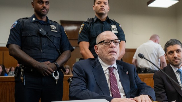 Harvey Weinstein appears in Manhattan Court for sentencing Wednesday, Sept. 23, 2026 in New York.
(Steven Hirsch / New York Post via AP)