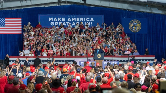 President Donald Trump headlines a 2026 midterms rally in Grand Island, Nebraska, on Monday, Oct. 5, 2026, at the Nebraska State Fairgrounds with thousands in attendance. 
(Zach Wendling / Nebraska Examiner)