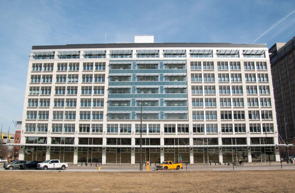 The Edward Zorinsky Federal Building in downtown Omaha hosts offices for several agencies, including the U.S. Army Corps of Engineers and the IRS.<br />(Jeremy Turley / Flatwater Free Press)